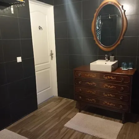 O Ninho Do Rei * Vila de Rei